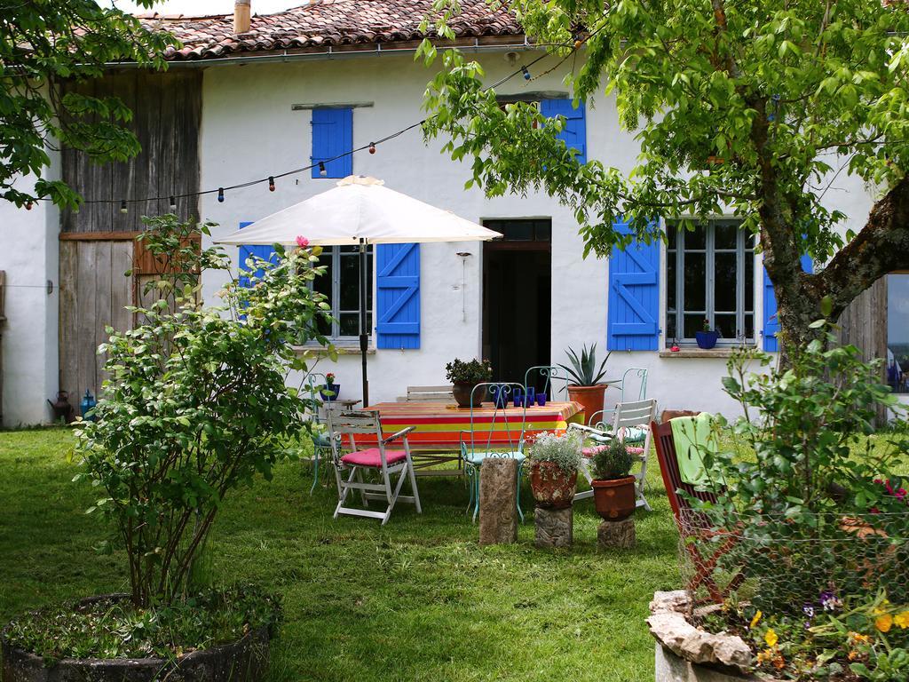 Hotel Au "Bon Endroit" Genebrieres Exterior foto